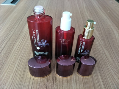 廣州正順 專業(yè)護膚品與化妝品包裝瓶制造商，提供一站式批發(fā)服務(wù)